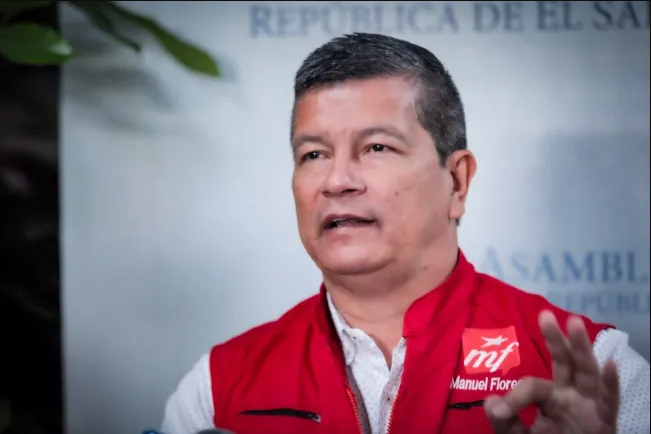 el-chino-flores-asegura-que-el-fmln-ganara-las-elecciones-presidenciales-del-2024